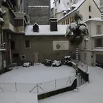 Saint-charles 2*