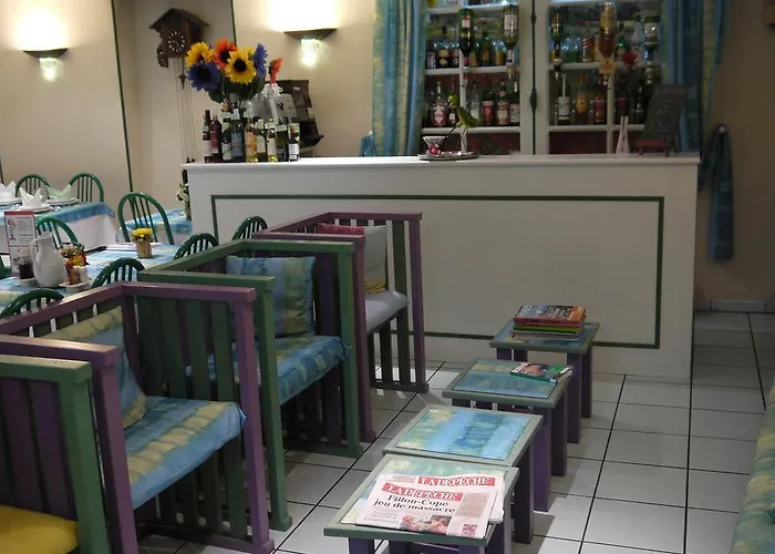 Saint-charles Hotel 2*