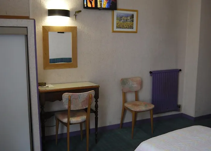 Saint-charles Hotell 2*