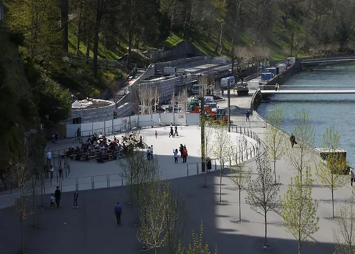 Saint-charles Hotell 2*