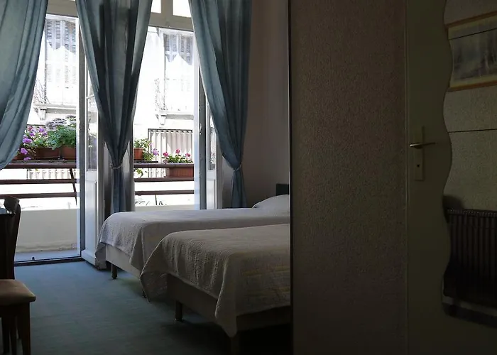 Saint-charles 卢德