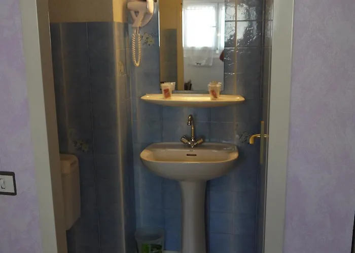 Saint-charles 卢德